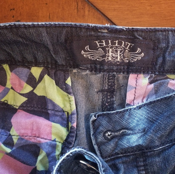 Hint Jean's 9 - Picture 2 of 6